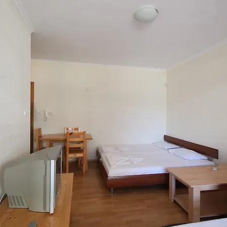 Studio New Estate Sun City Апартамент *